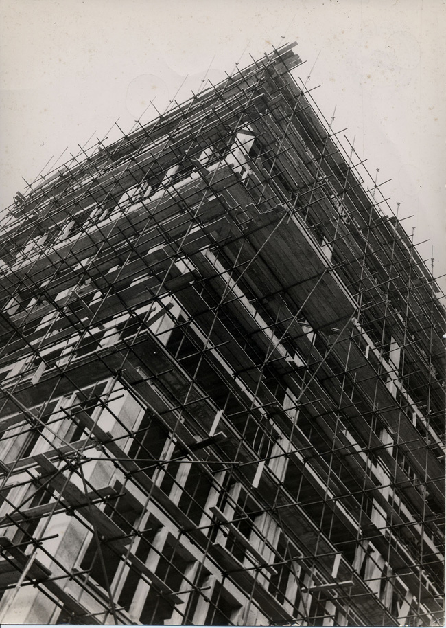 ISAI en construction pendant l’été 1949, photographie